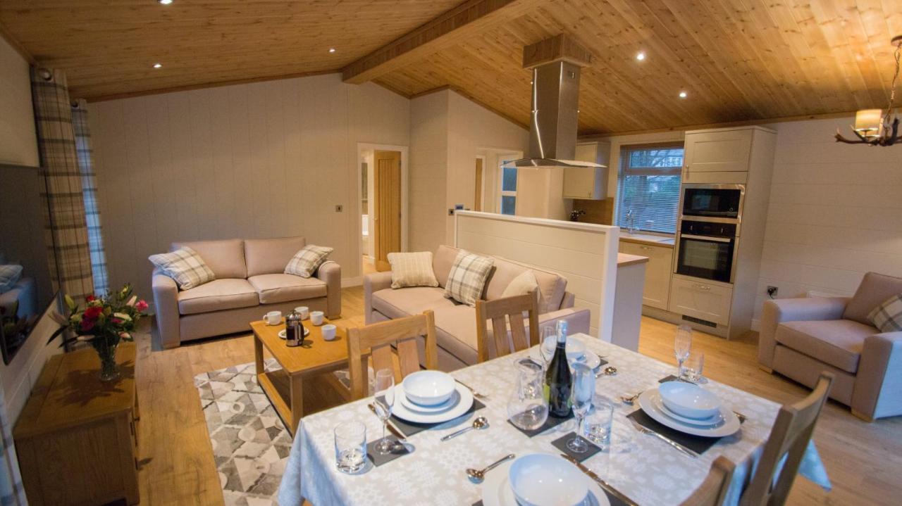בטווס אי קואד Llyn Brenig Lodge מראה חיצוני תמונה